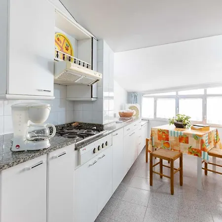 ático En 200m De La Playa. + Wifi * Portonovo